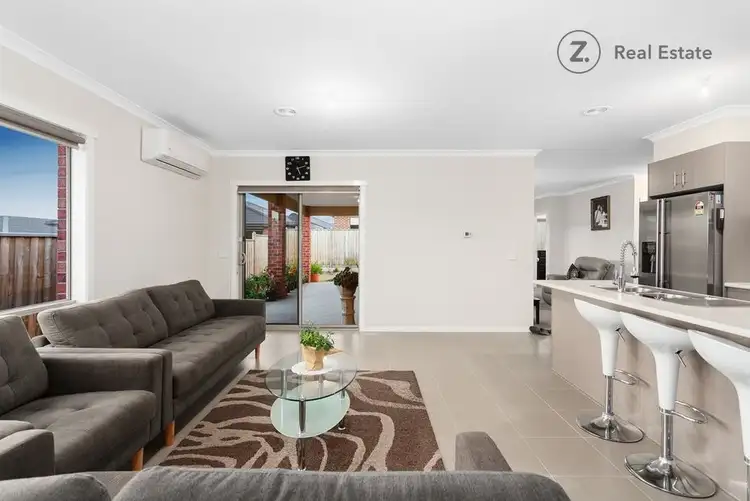 Fourth view of Homely house listing, 7 Mountford Rise, Pakenham VIC 3810