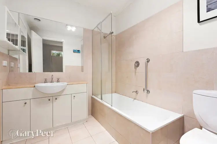 Fifth view of Homely unit listing, 2/2 Talbot Avenue, St Kilda East VIC 3183
