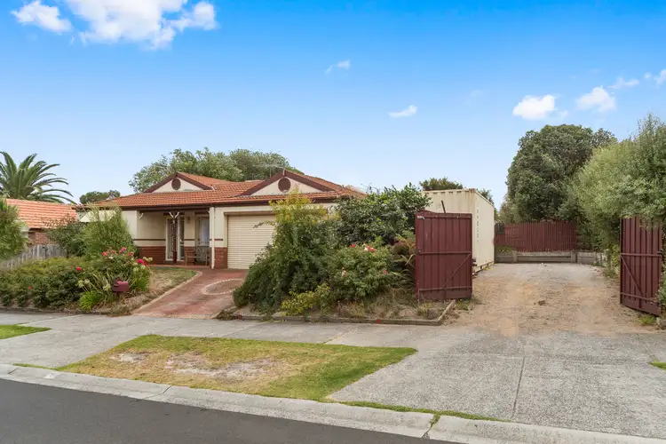 5 Bendemere Rise, Langwarrin VIC 3910