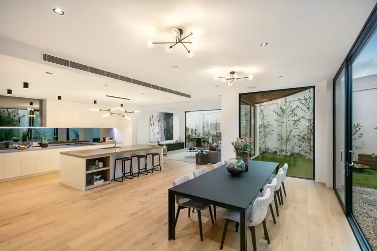 Sixth view of Homely apartment listing, 1/7 Orrong Crescent, Caulfield North VIC 3161