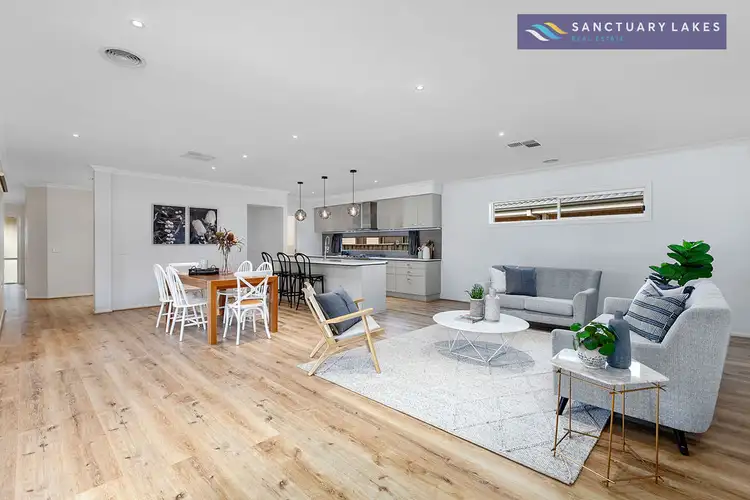 Sixth view of Homely house listing, 162 Sanctuary Lakes South Boulevard, Sanctuary Lakes VIC 3030