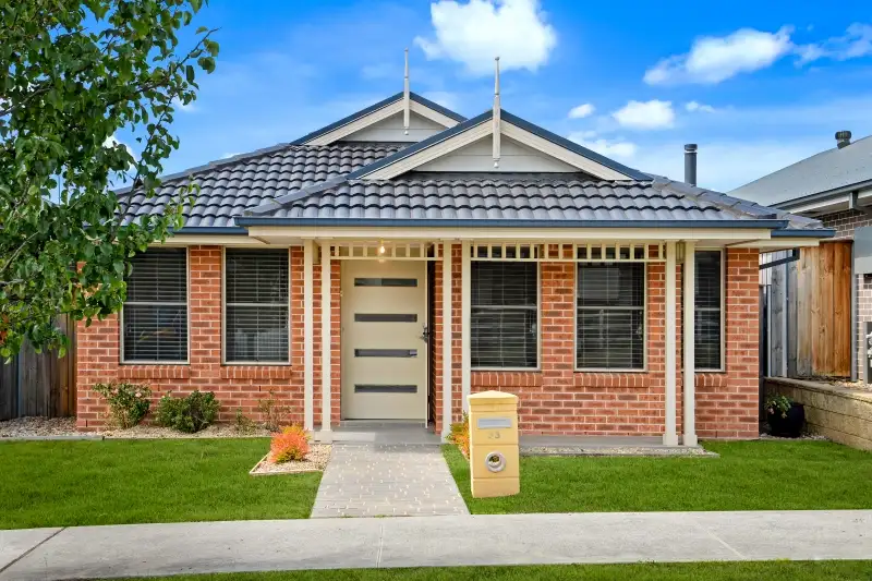 Main view of Homely house listing, 33 De Lauret Street, Renwick NSW 2575