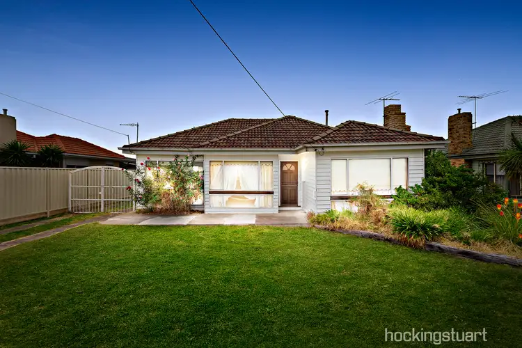 19 Wren Street, Altona VIC 3018