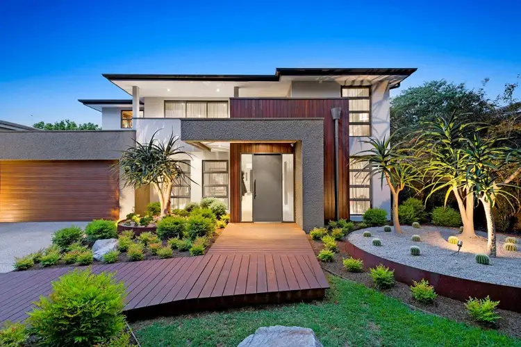 35 Wimbledon Avenue, Mount Eliza VIC 3930