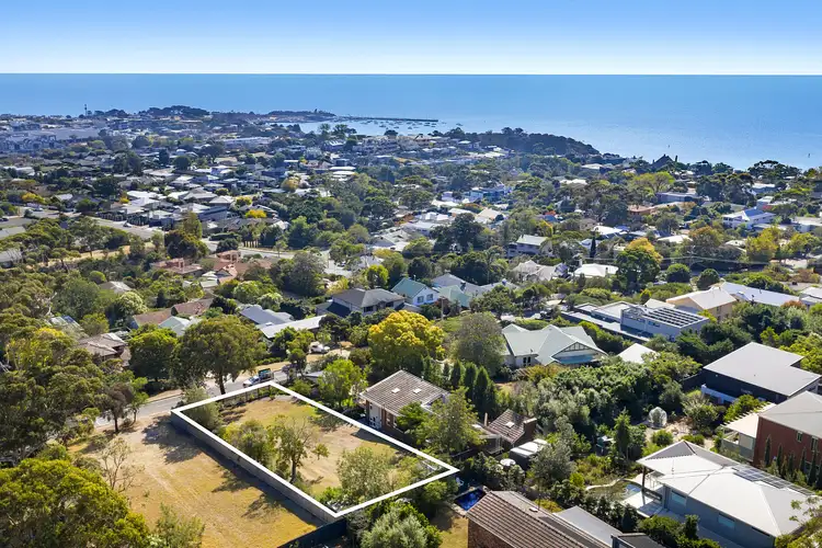 42 Herbert Street, Mornington VIC 3931