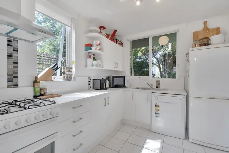 Second view of Homely apartment listing, 6/3 Acre Place, Malvern VIC 3144