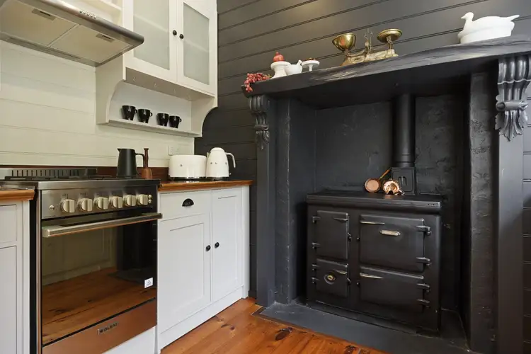 Sixth view of Homely house listing, 2 Vincent Street North, Daylesford VIC 3460