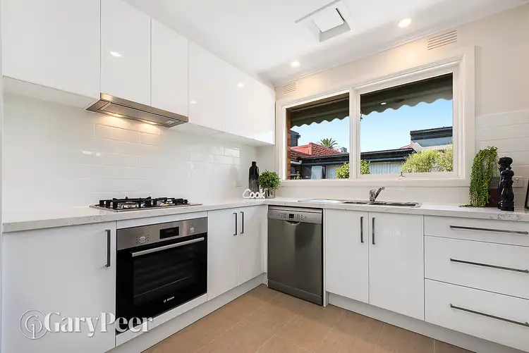 Fourth view of Homely unit listing, 2/33 Gnarwyn Road, Carnegie VIC 3163