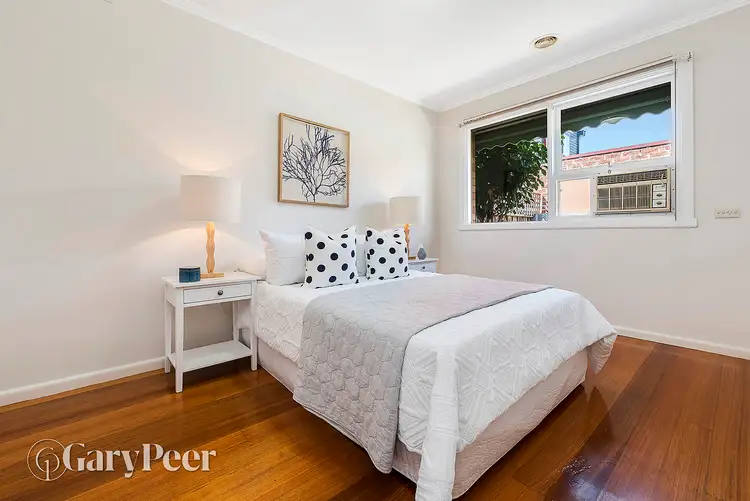 Sixth view of Homely unit listing, 2/33 Gnarwyn Road, Carnegie VIC 3163