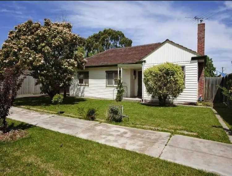 17 Knight Avenue
