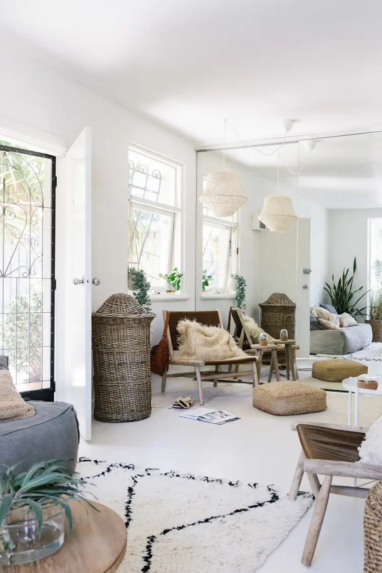 Third view of Homely studio listing, 1/1 Burnett Street, St Kilda VIC 3182