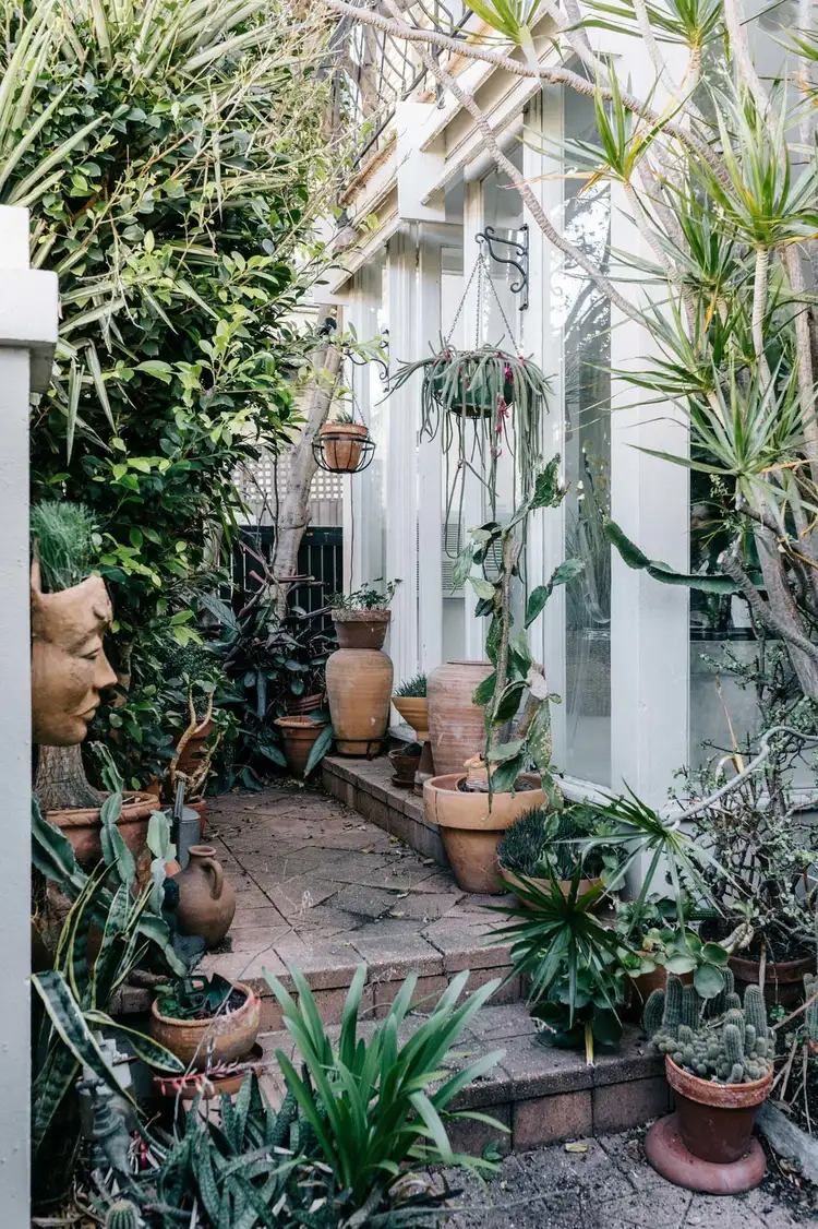 Fifth view of Homely studio listing, 1/1 Burnett Street, St Kilda VIC 3182