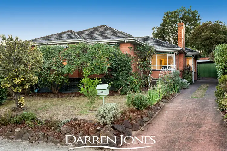42 Yerrawa Drive, Watsonia VIC 3087