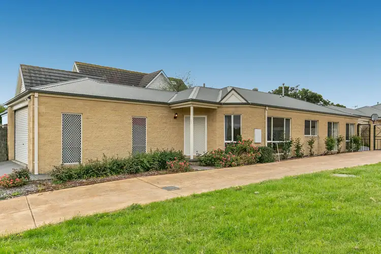 Second view of Homely unit listing, 243 Heatherhill Road, Frankston VIC 3199
