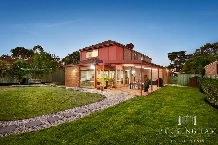 12 Castlereagh Place, Watsonia VIC 3087