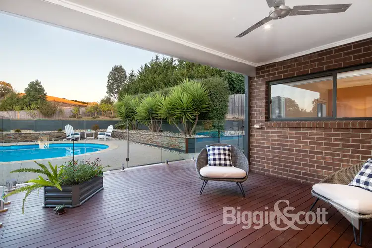 2 Brooklyn Court, Brown Hill VIC 3350
