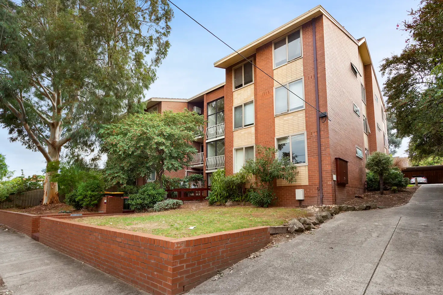 Main view of Homely apartment listing, 10/8-10 Howard Street, Box Hill VIC 3128