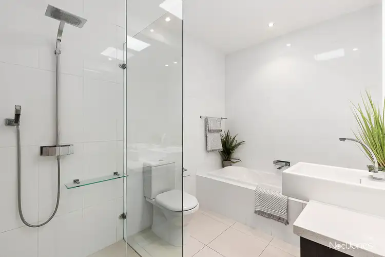 Fourth view of Homely unit listing, 2/9 Raymond Street, Blackburn North VIC 3130