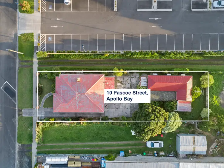 Second view of Homely house listing, 10 Pascoe Street, Apollo Bay VIC 3233