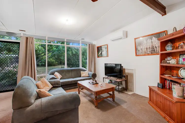 Sixth view of Homely house listing, 17 Helvetia Court, Frankston VIC 3199