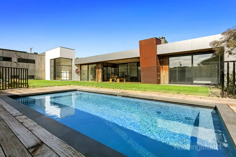 68 Hughes Road, Sorrento VIC 3943