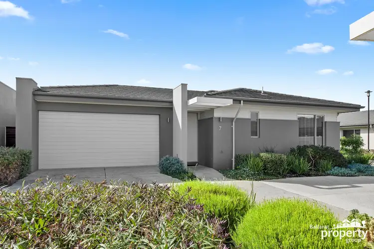 Second view of Homely house listing, 7 Sage Close, Alfredton VIC 3350
