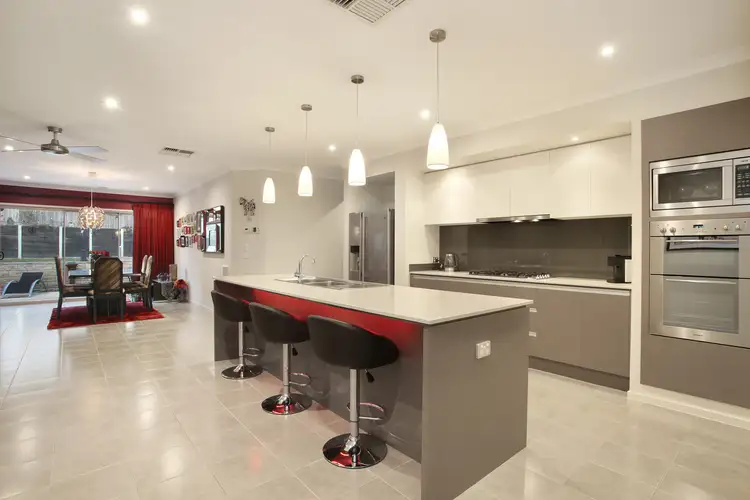 Fourth view of Homely house listing, 6 Landra Court, Berwick VIC 3806
