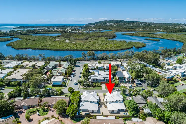 2/19 Nannygai Street, Noosaville QLD 4566