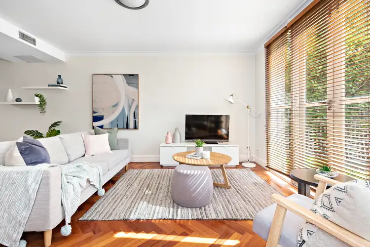 Second view of Homely house listing, 4/14 Woorigoleen Road, Toorak VIC 3142