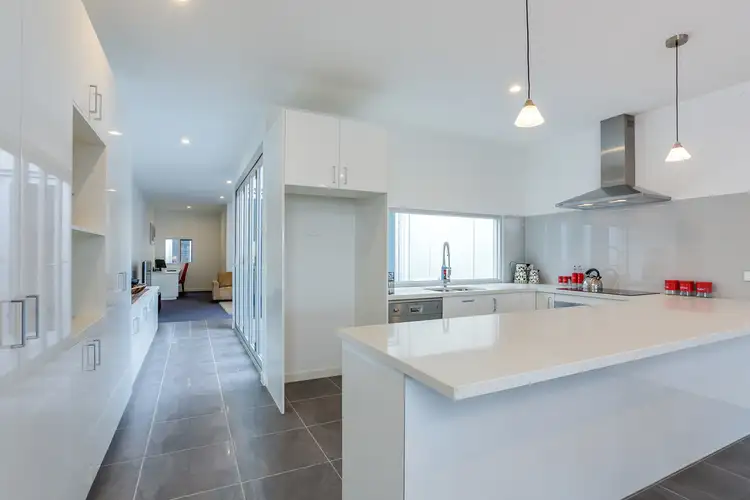 Fourth view of Homely apartment listing, 2/1087 Point Nepean Road, Rosebud VIC 3939