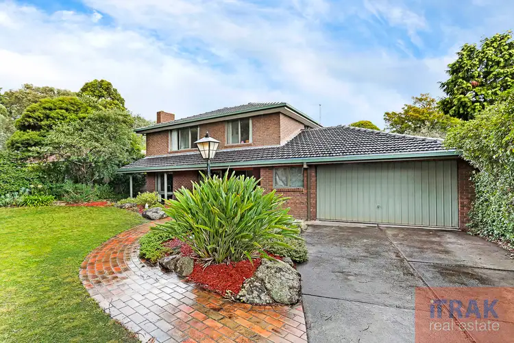 10 Harrow Gardens, Wantirna VIC 3152