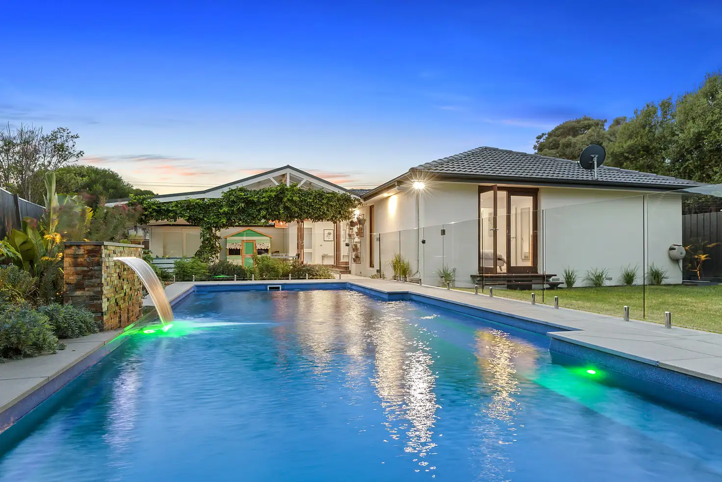 Main view of Homely house listing, 10 Sunningdale Avenue, Mornington VIC 3931