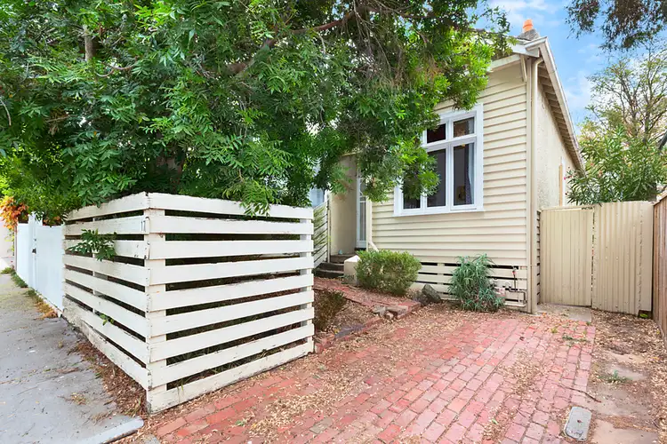 17 Leopold Street, Glen Iris VIC 3146
