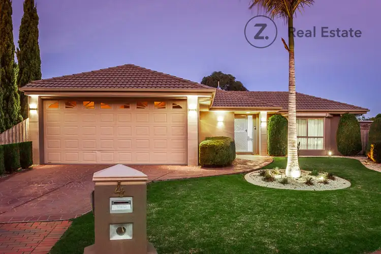 Main view of Homely house listing, 4 Burwood Court, Narre Warren VIC 3805