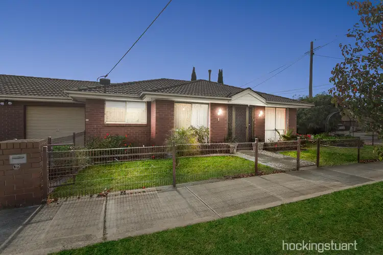 1/117 Station Road, Melton South VIC 3338