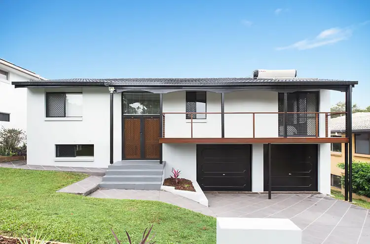 30 Pavo Street, Camp Hill QLD 4152