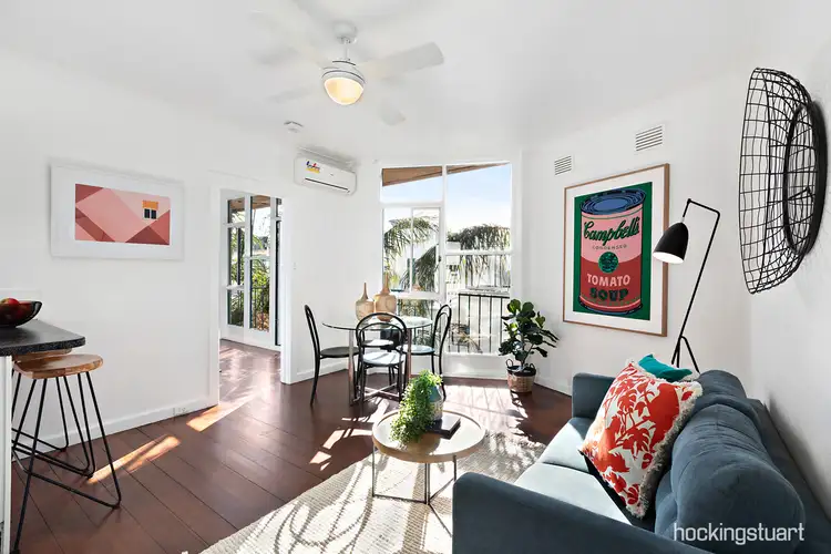 34/11 Marine Parade, St Kilda VIC 3182