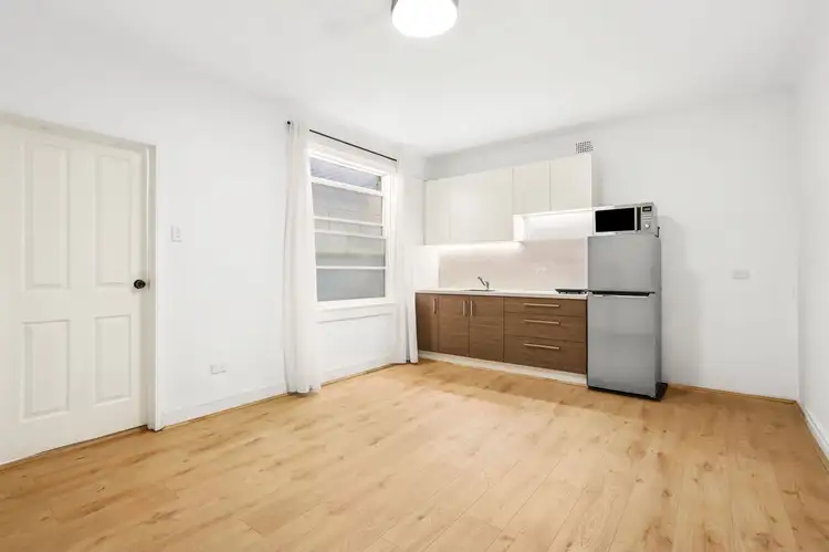Fifth view of Homely studio listing, 9 Ward Avenue, Potts Point NSW 2011