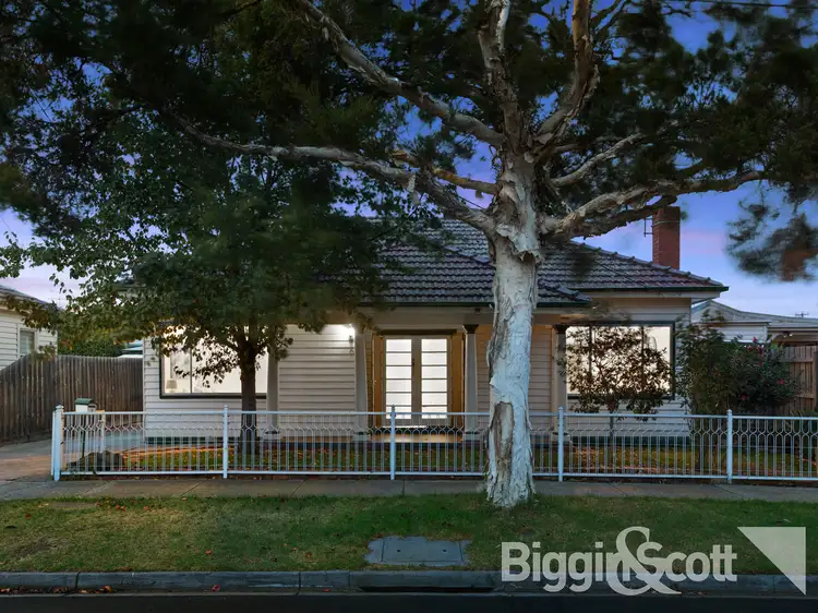 6 Madden Street, Maidstone VIC 3012