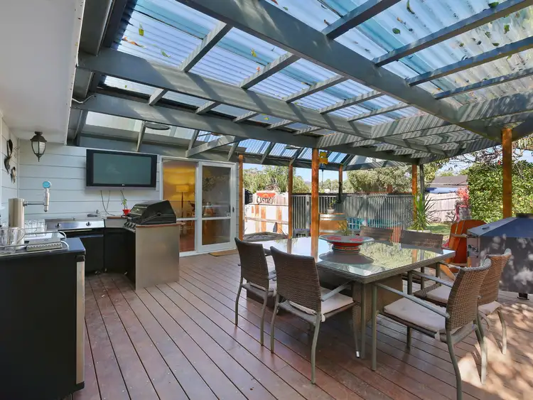 Fourth view of Homely house listing, 2 Valewood Drive, Launching Place VIC 3139