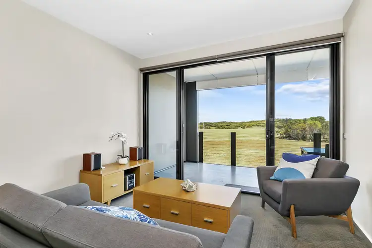 Main view of Homely unit listing, 25/33 Fourteenth Road, Connewarre VIC 3227