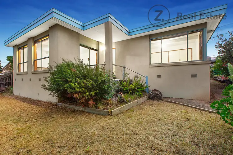 2 Aldridge Street, Endeavour Hills VIC 3802
