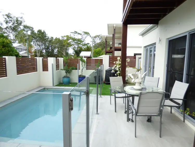 Main view of Homely villa listing, 2/17 Nannygai Street, Noosaville QLD 4566