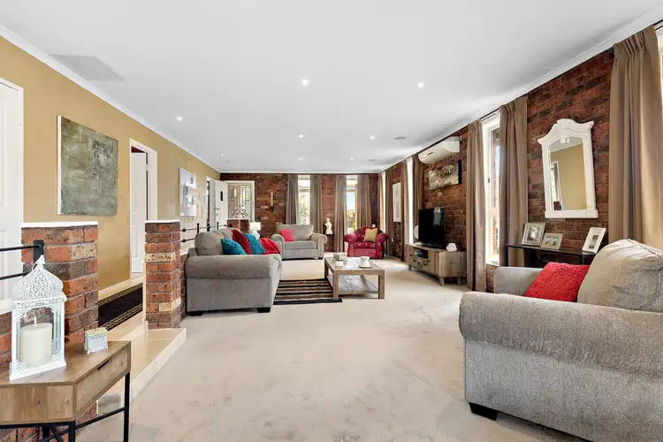 Second view of Homely house listing, 7 Emanuel Drive, Seaford VIC 3198