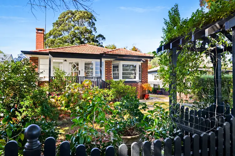 12 Holly Street, Bowral NSW 2576