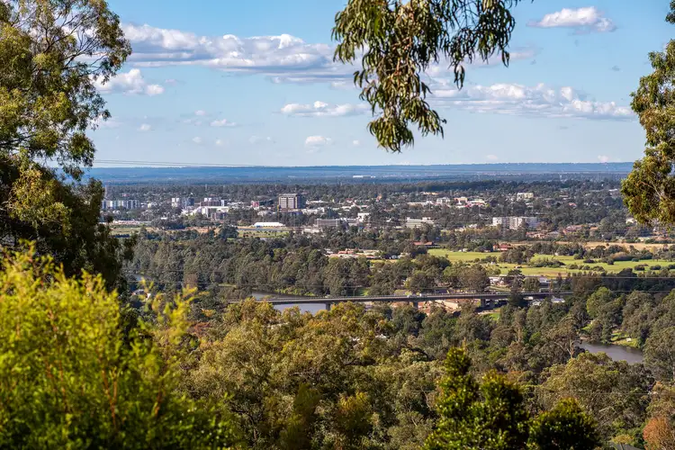 Second view of Homely house listing, 28 Darwin Drive, Lapstone NSW 2773