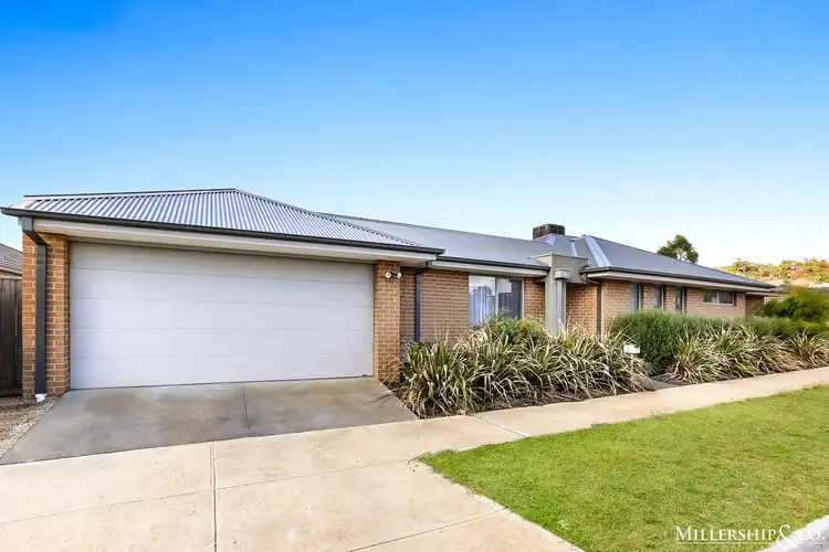 2 Monarch Avenue, Mernda VIC 3754
