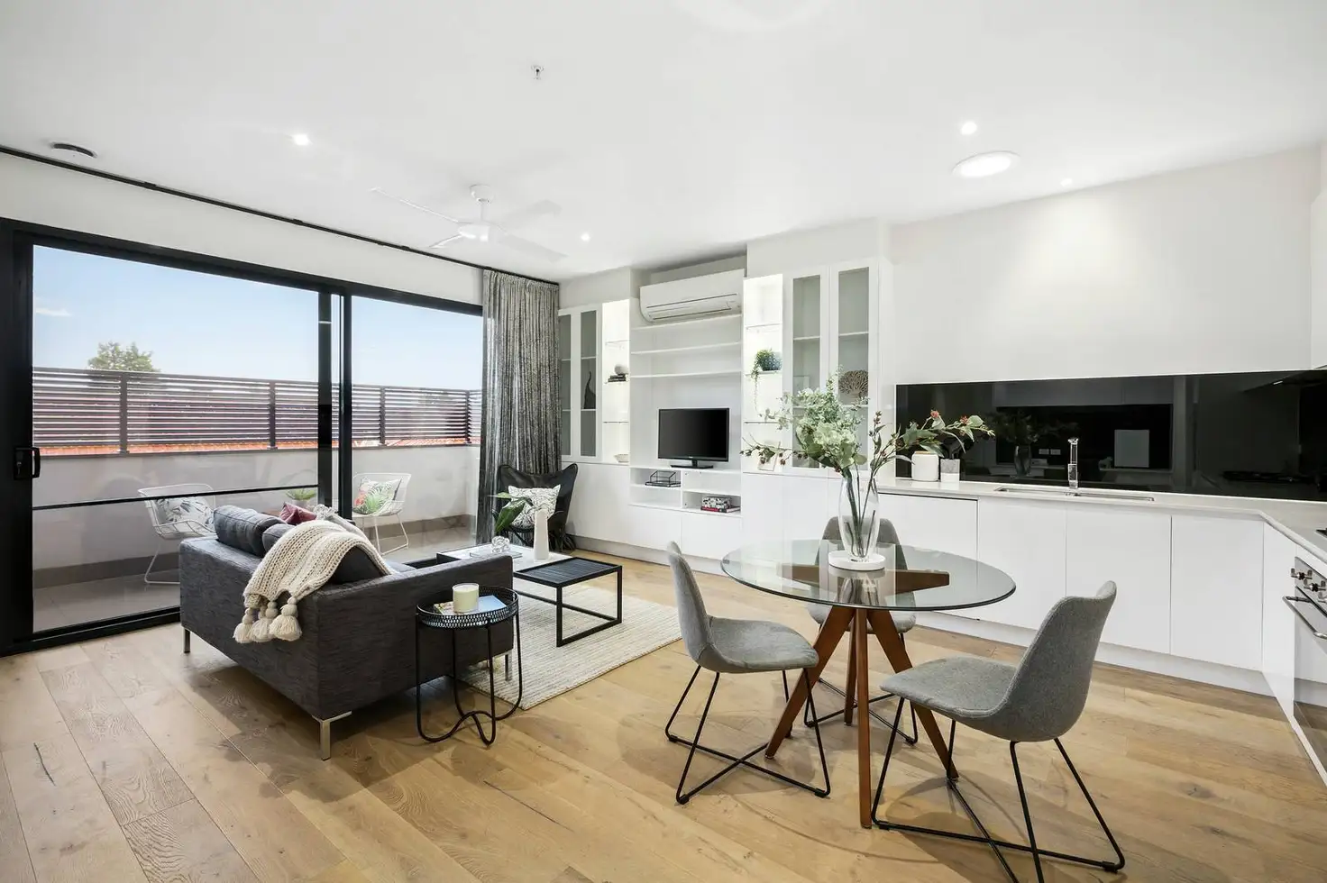 Main view of Homely apartment listing, 203/15 Manchester Grove, Glen Huntly VIC 3163