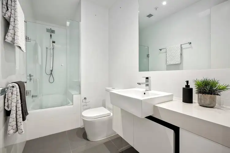 Fifth view of Homely apartment listing, 203/15 Manchester Grove, Glen Huntly VIC 3163