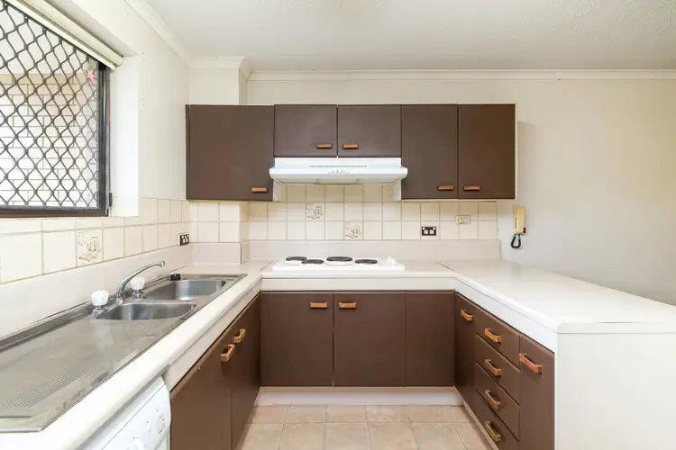 Third view of Homely apartment listing, 2/69 Oxford Terrace, Taringa QLD 4068